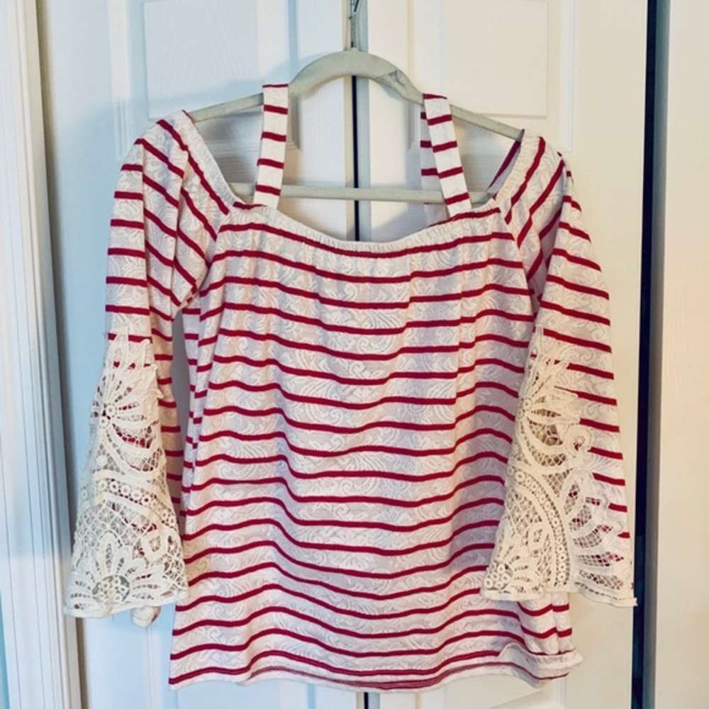 Off-Shoulder Stripe Lace-Sleeve Women's Top - White & Red